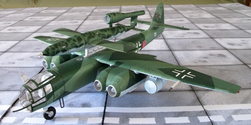 Ar-234 C-2 “Blitz” + Fi-103 Ar-234 C-2 “Blitz” + Fi-103